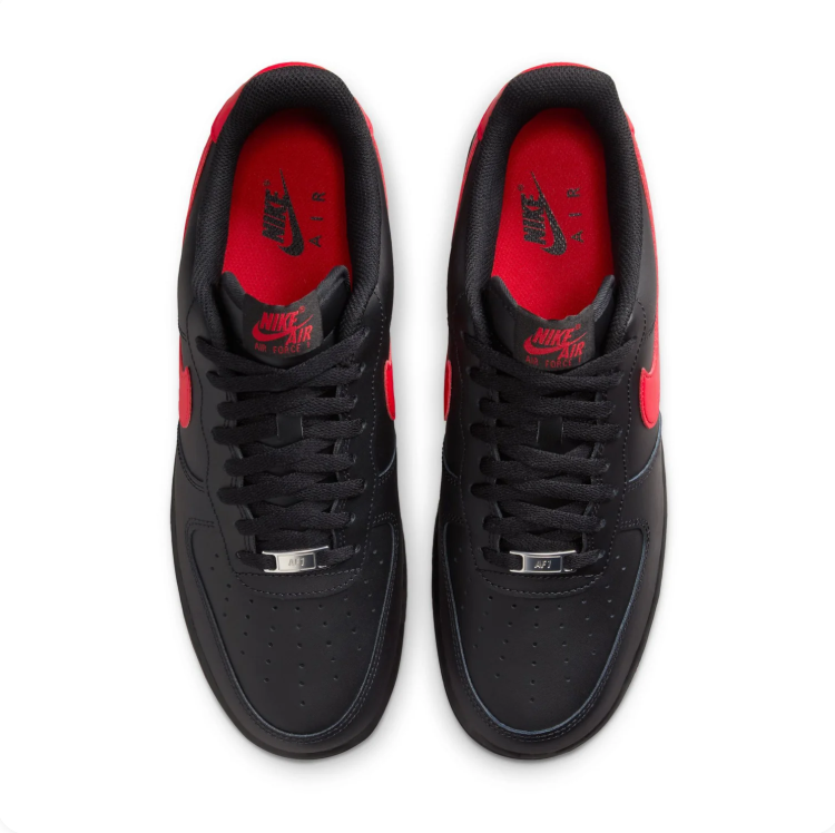 Nike Black & Red Low-Top Lace-Up Sneakers