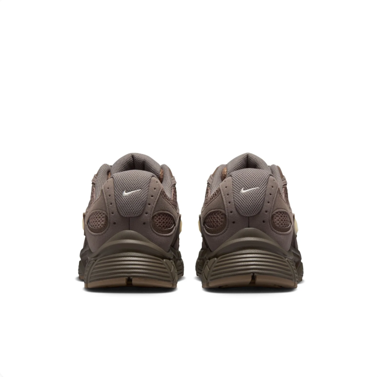 Nike Brown & Cream Swoosh Low-Top Sneakers
