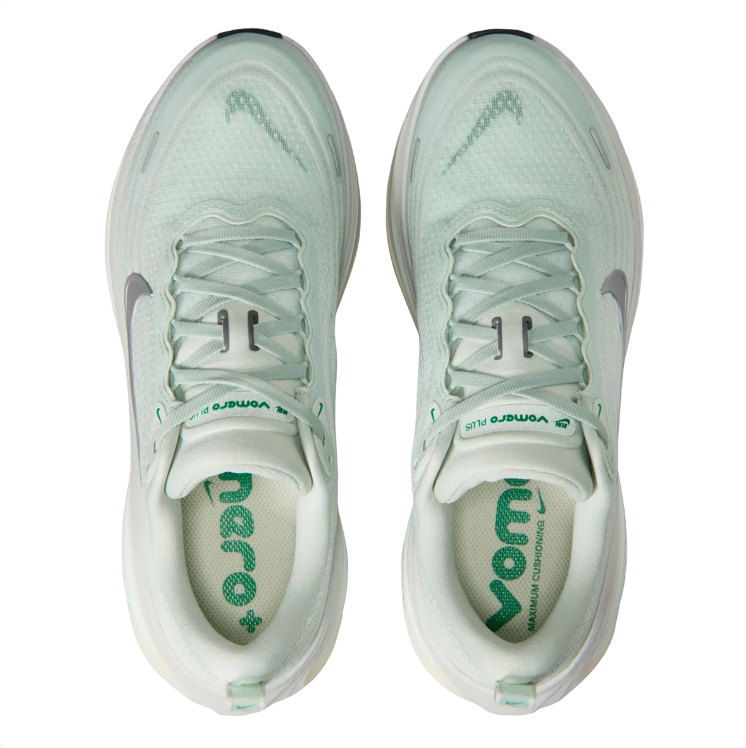 Nike Vomero Plus White & Mint Green Low-Top Sneakers