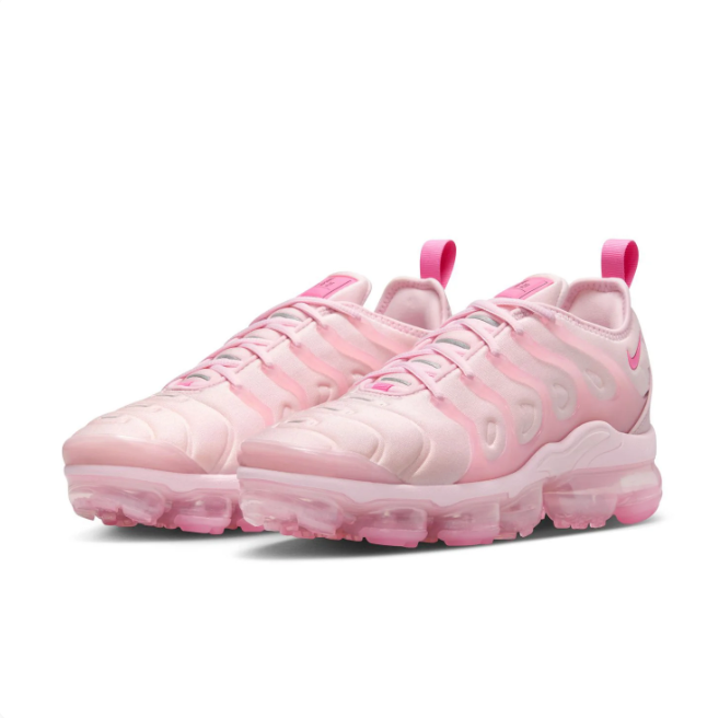Nike Air VaporMax Plus Pink Low-Top Sneakers