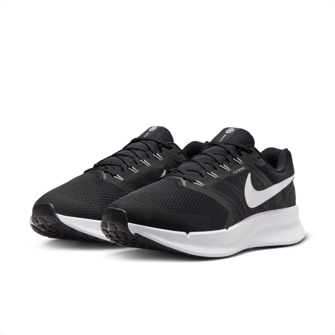 Nike Black & White Mesh Low-Top Sneakers